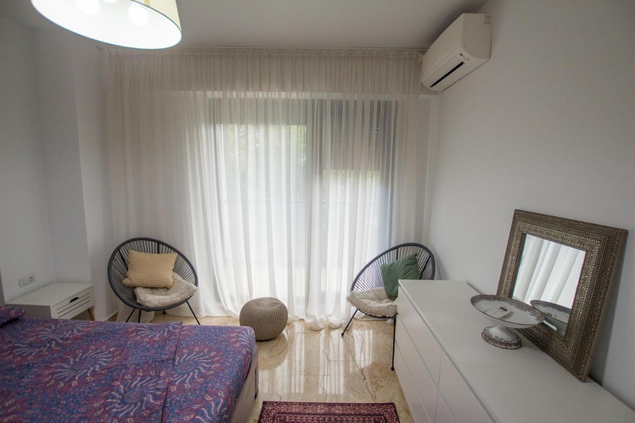 Sns Apartament In Vila Sophia Мамая Екстериор снимка