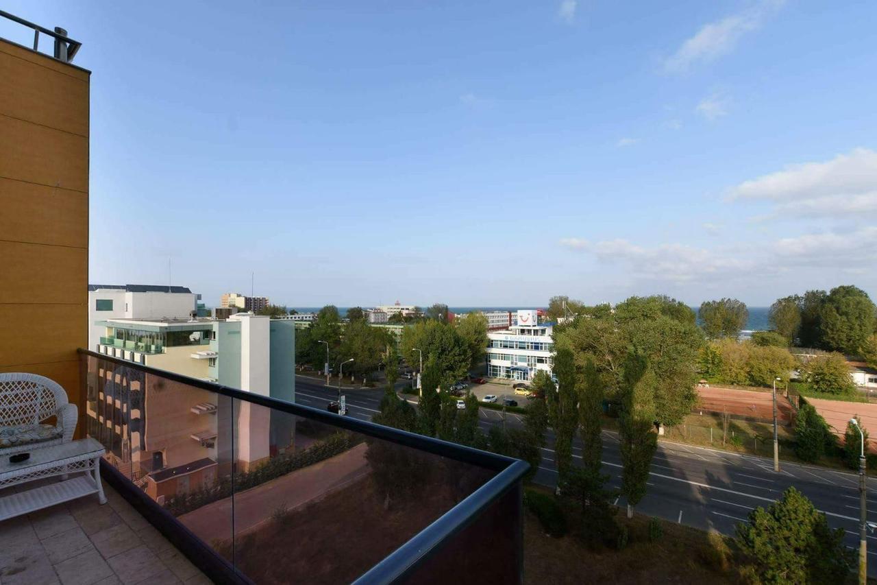 Sns Apartament In Vila Sophia Мамая Екстериор снимка