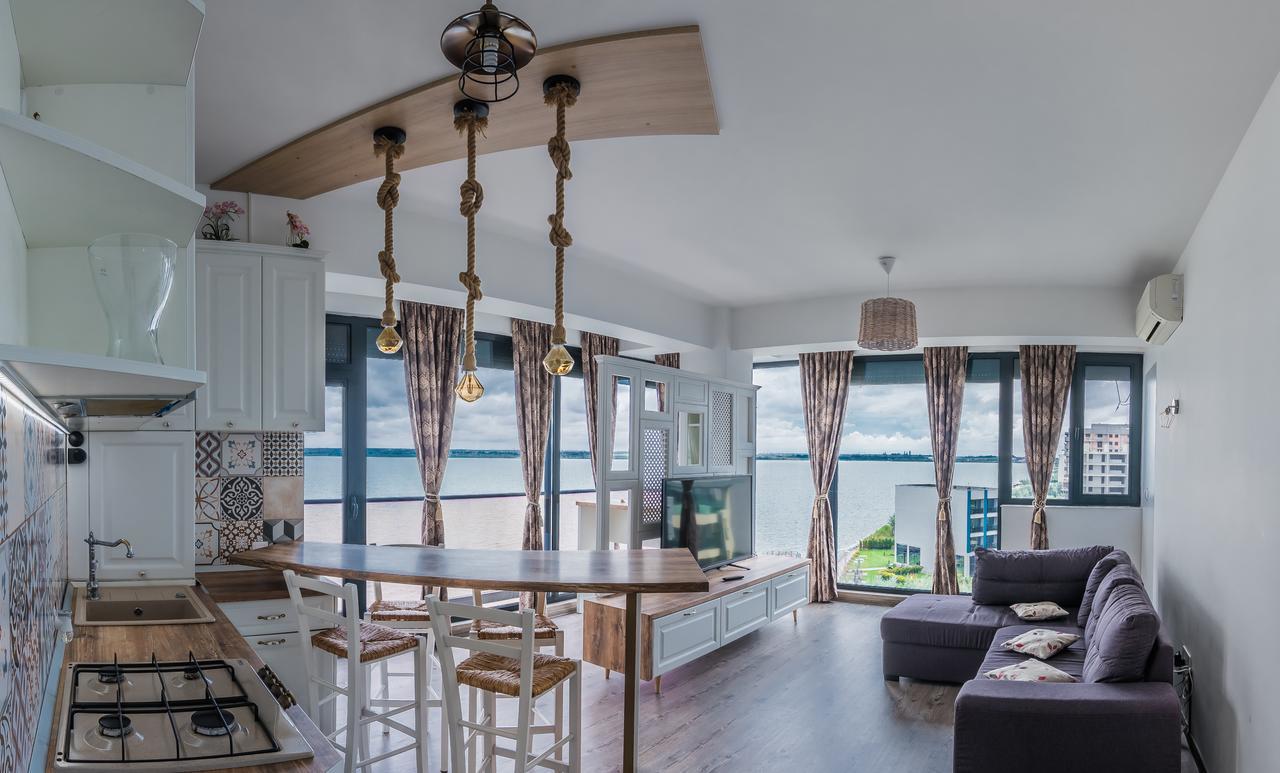 Sns Apartament In Vila Sophia Мамая Екстериор снимка