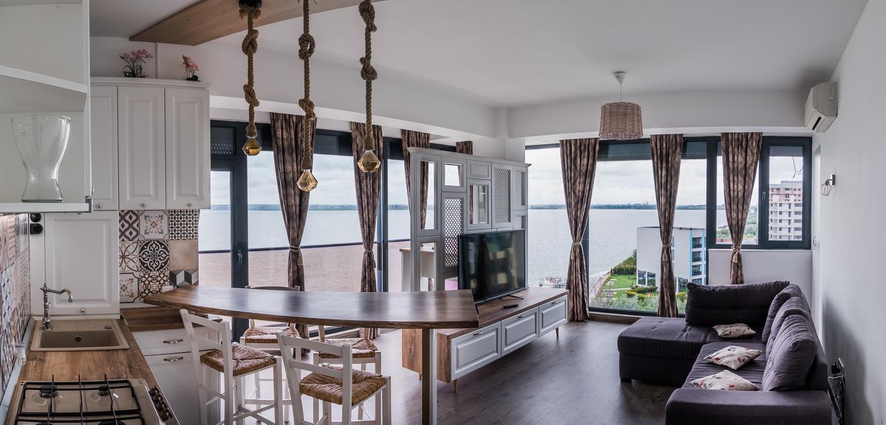Sns Apartament In Vila Sophia Мамая Екстериор снимка